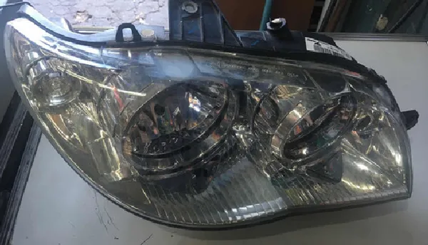 Farol Palio G3 L/dir Masc. Cromada Novo S/caixa E Com Marcas Direito