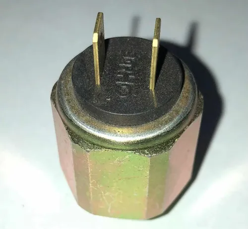 Interruptor Luz Freio 3rho 320 R Mercedes