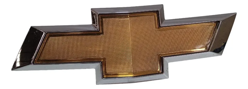EMBLEMA GRADE GM CELTA 011/
